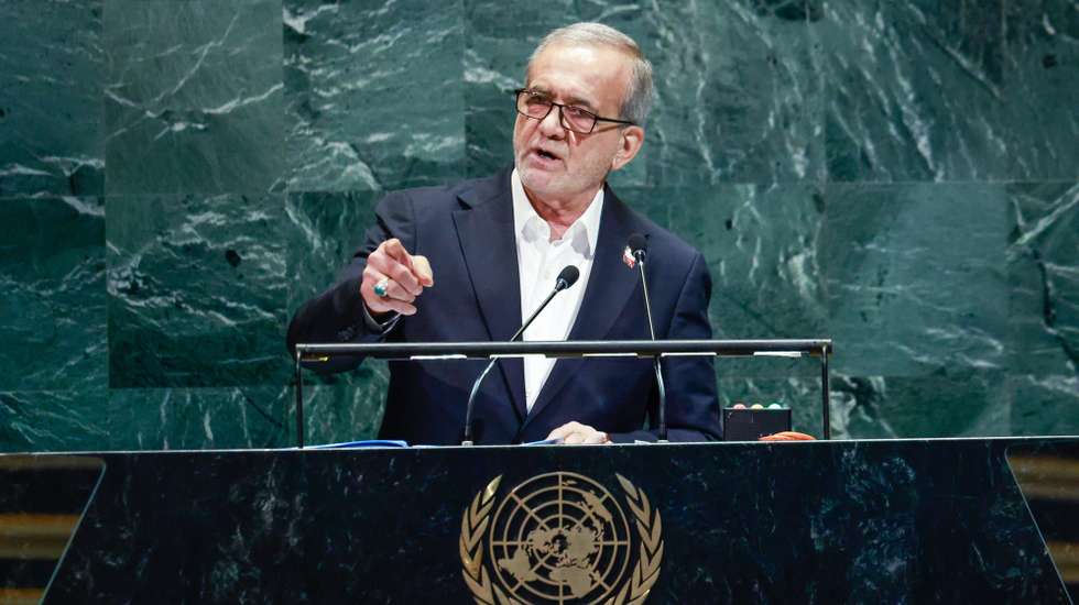 epa12402023 President of Iran Masoud Pezeshkian speaks during the General Debate of the 80th session of the United Nations General Assembly (UNGA) at the United Nations headquarters in New York, USA, 24 September 2025.  EPA/KENA BETANCUR