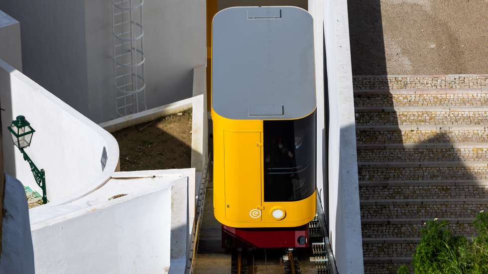 Funicular da Graça, um equipamento que vai assegurar o percurso desde a rua dos Lagares, na Mouraria até ao miradouro Sophia de Mello Breyner Andresen, em frente à Igreja da Graça, em Lisboa, 12 de março de 2024. JOSÉ SENA GOULÃO/LUSA