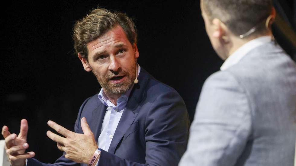 O treinador português André Villas-Boas intervém no painel 'AI v. The Eye Test' da cimeira tecnológica Web Summit 2023, a decorrer na FIL/Parque das Nações em Lisboa, 14 de novembro de 2023. MANUEL DE ALMEIDA/LUSA
