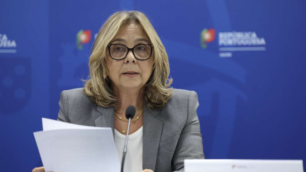 A ministra da Saúde, Ana Paula Martins, intervém durante a conferência de imprensa de balanço do Plano de Emergência e Transformação da Saúde em Lisboa, 04 de setembro de 2024. ANTÓNIO COTRIM/LUSA