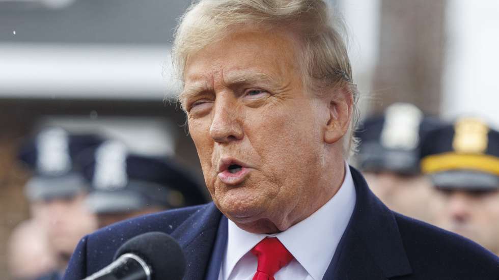 epa11248589 Former U.S. President Donald Trump speaks to the press after attending the wake of slain New York City Police Department officer Jonathan Diller in Massapequa, New York, USA, 28 March 2024. Diller died at the hospital after he was shot during a routine traffic stop in Far Rockaway, Queens, New York City on Monday 25 March.  EPA/SARAH YENESEL