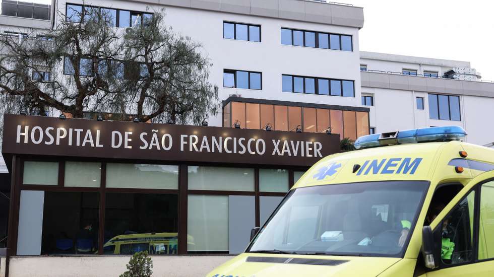Ordem dos Médicos aponta problemas graves na maternidade do São Francisco Xavier