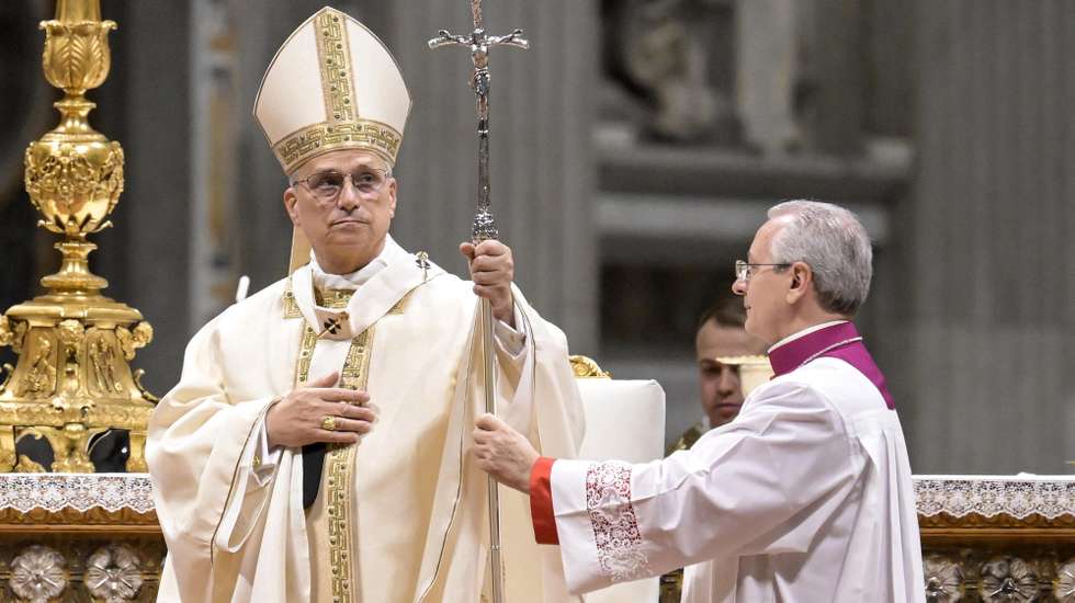 epa12630503 Pope Leo XIV leads a Holy Mass at St. Peter's Basilica to mark the conclusion of the 2025 Jubilee, in Vatican City, 06 January 2026.  EPA/RICCARDO ANTIMIANI