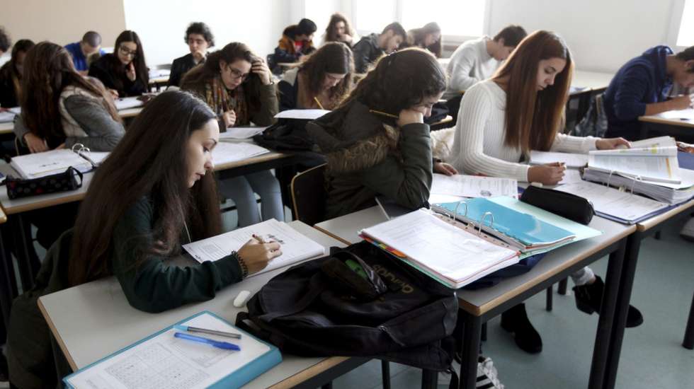 Escolas não estão preparadas para detetar as tecnologias recentes, diz Filinto Lima