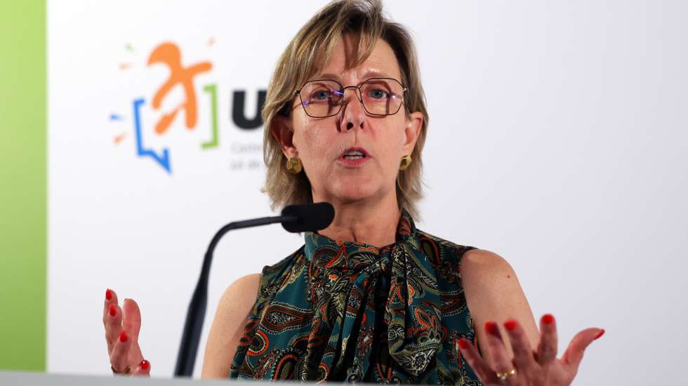 A futura Comissária Europeia e ex-ministra das Finanças, Maria Luís Albuquerque, discursa durante um jantar-conferência na Universidade de Verão Partido Social Democrata (PSD), que decorre até amanhã, 01 de setembro, numa unidade hoteleira, Castelo de Vide, 31 de agosto de 2024. NUNO VEIGA/LUSA