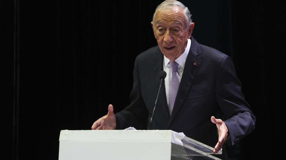 O Presidente da República, Marcelo Rebelo de Sousa, intervém na sessão de encerramento do Congresso AACDN "Segurança e Defesa na Europa: Desafios", na Academia Militar na Amadora, 20 de novembro de 2024. TIAGO PETINGA/LUSA