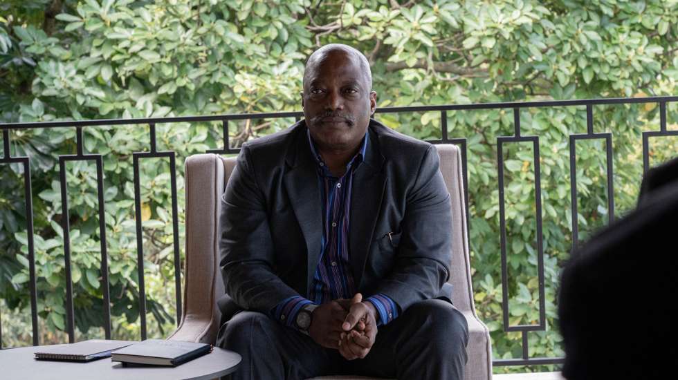 epa12143470 Joseph Kabila, former president of the Democratic Republic of Congo, speaks to members of a religious group at his private residence in Goma, North Kivu, Democratic Republic of Congo, 29 May 2025. Kabila arrived in the city, held by rebels of the M23 movement, on 26 May. Earlier this month, the Senate of the Democratic Republic of Congo voted to lift his immunity from prosecution over alleged links to the M23 movement.  EPA/MARIE JEANNE MUNYERENKANA