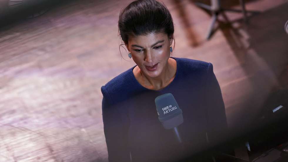 epa11820407 Sahra Wagenknecht, co-chair of the Sahra Wagenknecht Alliance (BSW), attends the party conference in Bonn, Germany, 12 January 2025, ahead of the federal elections, which will be held on 23 February 2025.  EPA/CHRISTOPHER NEUNDORF