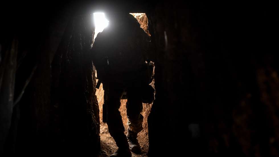 epa10567774 A Ukrainian serviceman from Adam Tactical Group takes position at an undisclosed location near Bakhmut, Donetsk region, Ukraine, 10 April 2023. Russian troops entered Ukrainian territory on 24 February 2022, starting a conflict that has provoked destruction and a humanitarian crisis.  EPA/OLEG PETRASYUK