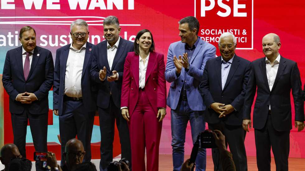epa11192902 (L-R) President of the Party of European Socialists (PSE) Stefan Lofven, European Commissioner for Jobs and Social Rights Nicolas Schmit, Romanian Prime Minister  Marcel Ciolacu, leader of the Italian Democratic Party (PD) Elly Schlein, Spanish Prime Minister Pedro Sanchez, Portuguese Prime Minister Antonio Costa, and Chancellor of Germany Olaf Scholz attend the Party of European Socialists (PES) Election Congress, in Rome, Italy, 02 March 2024.  EPA/FABIO FRUSTACI