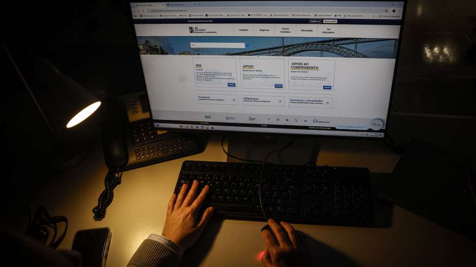Imagem do site das finanças, Lisboa, 25 de fevereiro de 2025. IRS. ANTÓNIO PEDRO SANTOS/LUSA