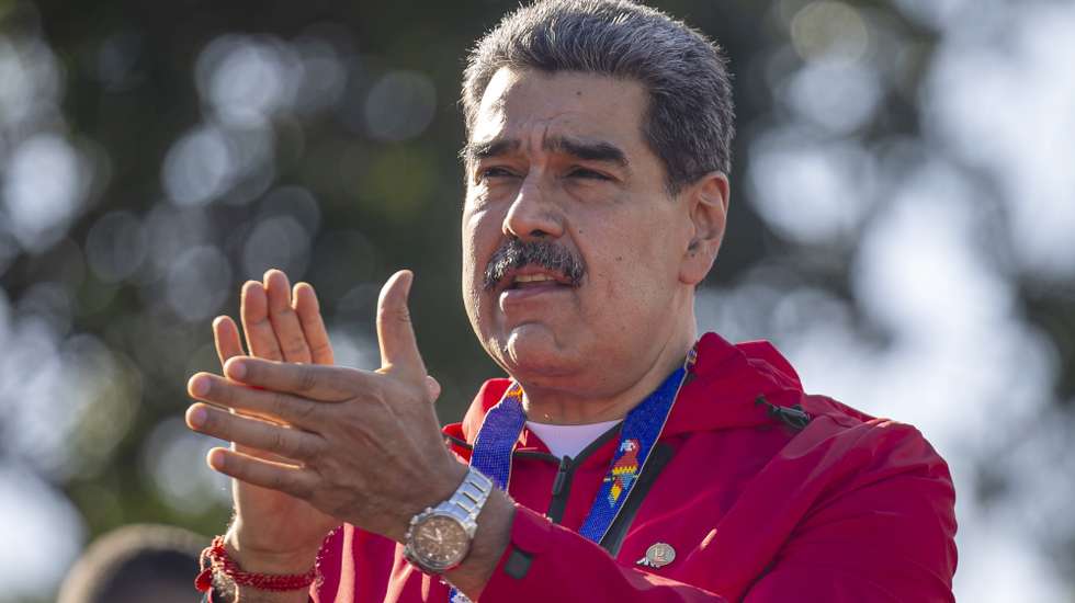 epa12449696 Venezuelan President Nicolas Maduro participates in an event commemorating Indigenous Resistance Day in Caracas, Venezuela, 12 October 2025.  EPA/MIGUEL GUTIERREZ
