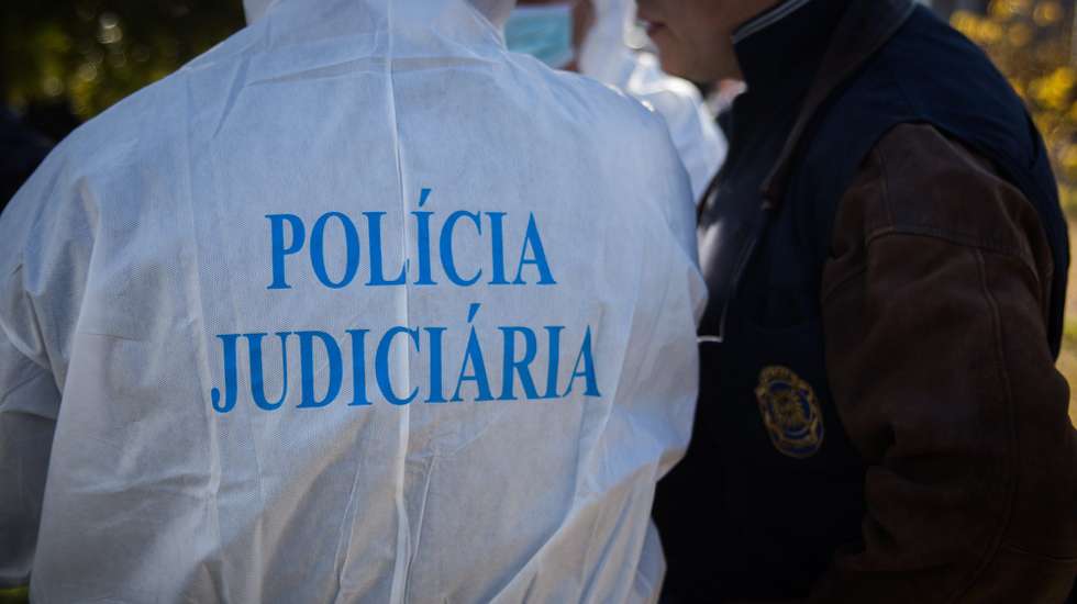 Defesa entregou requerimento no tribunal a pedir a recolha do ADN dos inspetores ligados ao caso