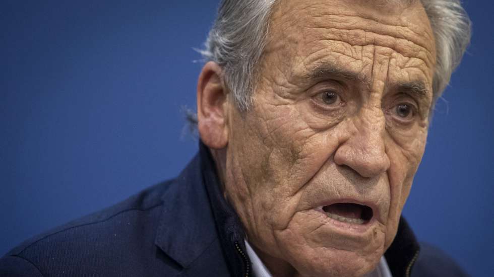 O secretário-Geral do Partido Comunista Português (PCP), Jerónimo de Sousa, fala aos jornalistas durante uma conferência de imprensa após reunião do Comité Central do PCP onde foram analisados os resultados das eleições presidenciais, a situação política e tarefas do partido, no Centro de Trabalho Vitória, em Lisboa, 26 de janeiro de 2021. JOSÉ SENA GOULÃO/LUSA