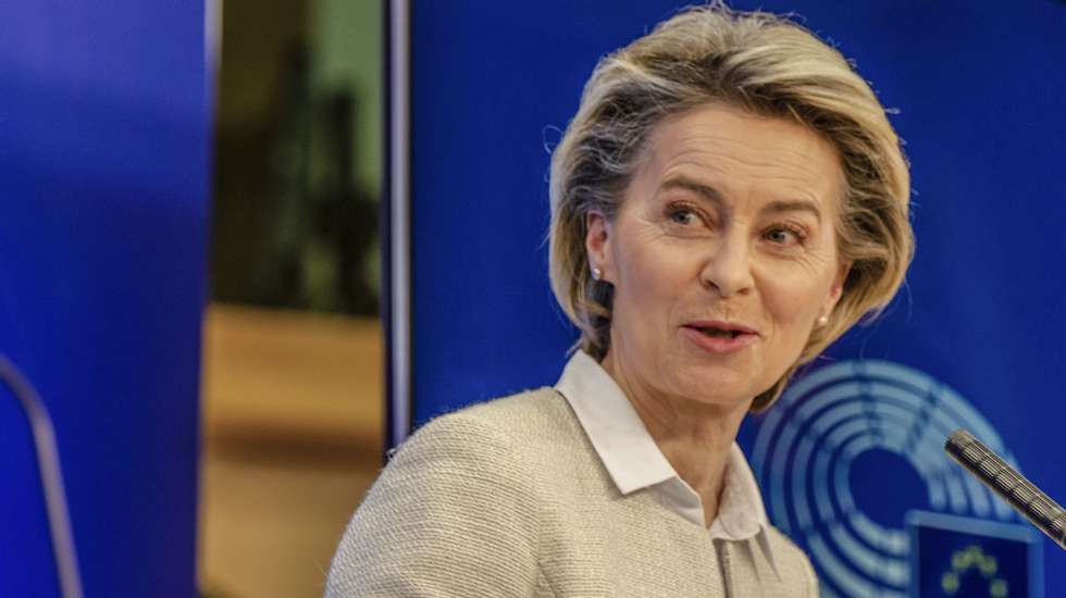 Commission President Ursula von der Leyen attends a press conference after signing the Recovery and Resilience Facility (RRF) agreement in Brussels, Belgium, 12 February 2021. The European Parliament greenlighted the EU&#039;s proposed Recovery and Resilience Facility (RRF), worth 672.5 billion euros to tackle the economic aftermath of the coronavirus pandemic, during its plenary session in Brussels on 10 February 2021. TONY DA SILVA/LUSA