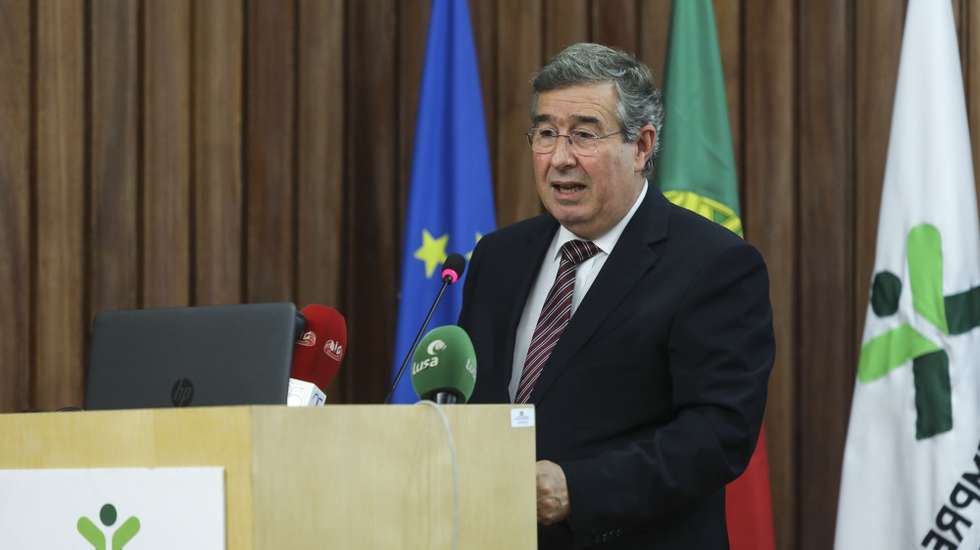 O presidente do IEFP, António Valadas da Silva, intervém na abertura do primeiro curso de formação de formadores do IEFP (Instituto do Emprego e Formação Profissional) com conteúdos de formação financeira que contou com a presença de ministro do Trabalho, Solidariedade e Segurança Social, Vieira da Silva (ausente da foto), esta tarde na sede do IEFP em Lisboa, 11 de setembro de 2018. MIGUEL A. LOPES/LUSA