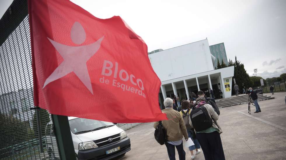 Medidas de distanciamento adoptadas durante a XII Convenção Nacional do Bloco de Esquerda, realizada no Pavilhão de congressos e desportos em Matosinhos, 22 de Maio de 2021. MANUEL FERNANDO ARAUJO/LUSA