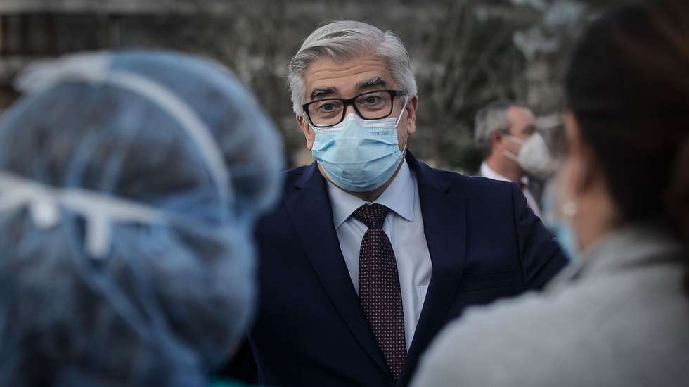 O secretário de Estado Adjunto e da Saúde, António Lacerda Sales