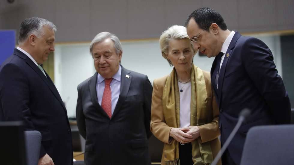 epa10538395 (L-R) Hungarian Prime Minister Viktor Orban, United Nations (UN) Secretary-General Antonio Guterres, European Commission President Ursula von der Leyen and Cyprus' President Nikos Christodoulides attend an EU Summit in Brussels, Belgium, 23 March 2023. EU leaders will meet for a two-day summit in Brussels to discuss the latest developments in relation to 'Russia's war of aggression against Ukraine' and continued EU support for Ukraine and its people. The leaders will also debate on competitiveness, single market and the economy, energy, external relations among other topics, including migration.  EPA/OLIVIER HOSLET