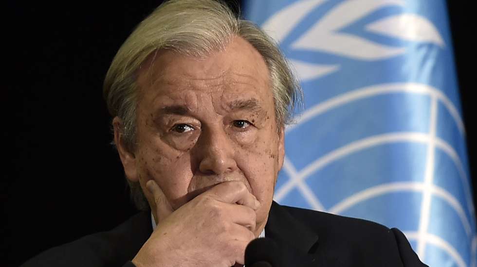 epa09652792 Antonio Guterres, Secretary-General of the United Nations speaks during a press conference at the end of his visit to Lebanon, in Beirut, Lebanon, 21 December 2021.  Guterres arrived in Lebanon on 19 December for four days to meet with Government officials.  EPA/WAEL HAMZEH