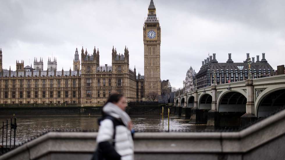 epa11809349 A person walks along the Southbank in London, Britain, 06 January 2025, with the London Eye in the background. The UK House of Commons returns from the Christmas recess on 06 January 2025.Â   EPA/TOLGA AKMEN