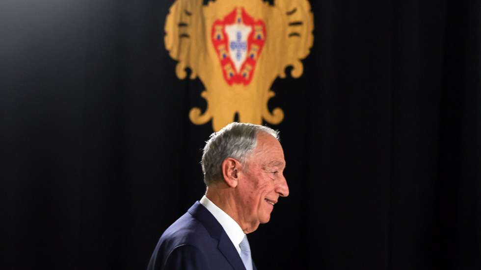 O Presidente da República, Marcelo Rebelo de Sousa, momentos antes de fazer o seu discurso de Ano Novo, no Palácio de Belém, em Lisboa, 01 de janeiro de 2026. Marcelo Rebelo de Sousa faz hoje a sua última mensagem de Ano Novo enquanto Presidente da República, que prometeu que será mais curta devido à proximidade das eleições presidenciais de 18 de janeiro. MANUEL DE ALMEIDA/LUSA