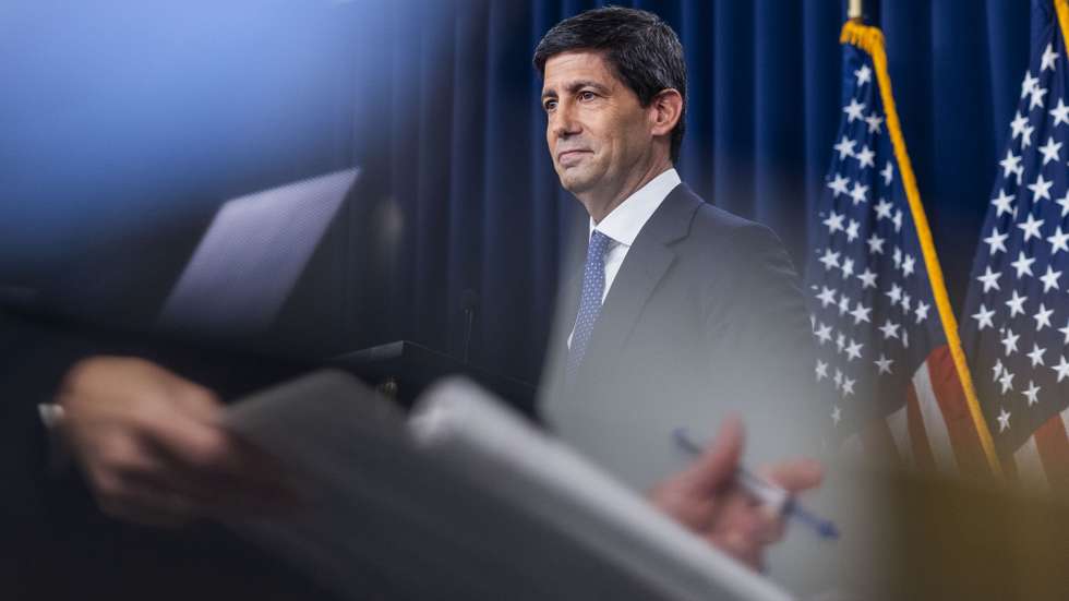 epa13244265 Federal Reserve Chairman Kevin Warsh speaks to reporters after the Federal Open Market Committee (FOMC) chose to raise interest rates by a quarter point at the Federal Reserve in Washington, DC, USA, 16 September 2026. The interest rate hike puts Warsh in direct conflict with US President Donald Trump, who has pushed openly for more interest rate cuts.  EPA/JIM LO SCALZO