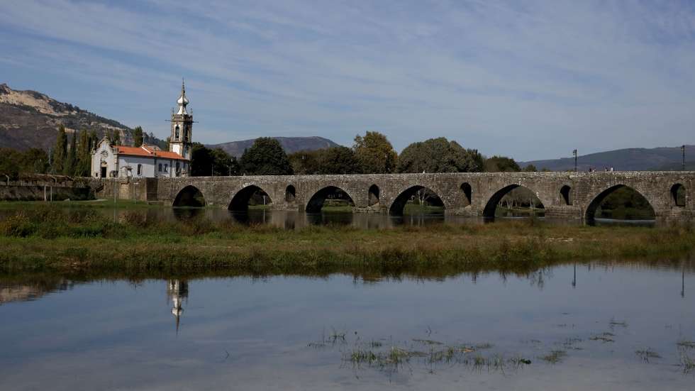 Ponte Romana sobre o rio Lima