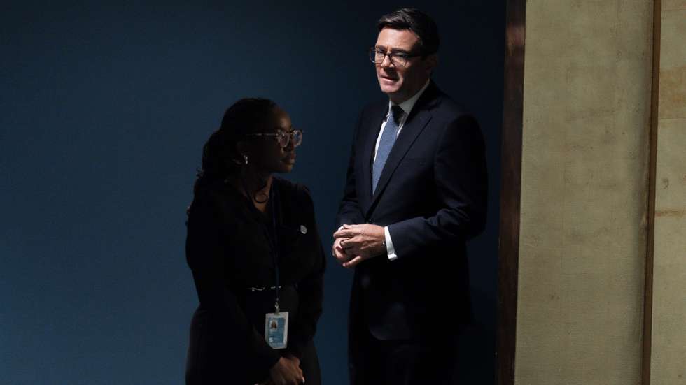 epa13256784 Prime Minister of the United Kingdom of Great Britain and Northern Ireland, Andy Burnham (R), arrives onstage ahead of speaking during the General Debate of the 81st session of the United Nations General Assembly at United Nations Headquarters in New York, New York, USA, 22 September 2026.  EPA/OLGA FEDOROVA