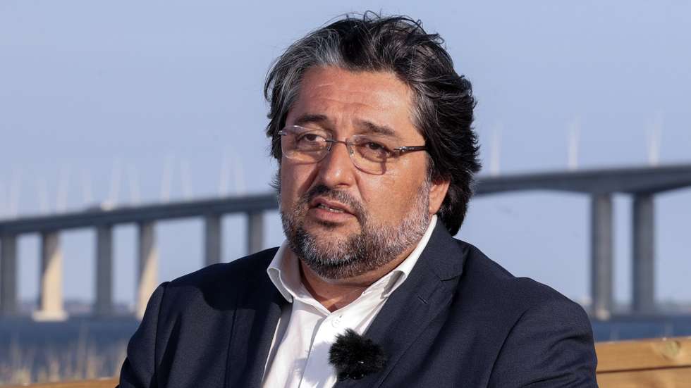 segundo indicou Ricardo Leão