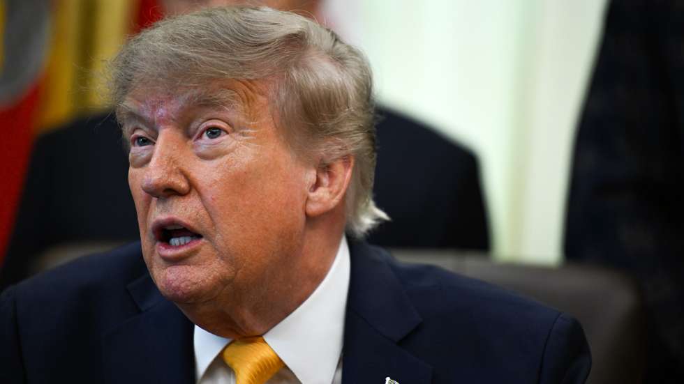 epa13212693 US President Donald Trump makes an announcement on taking action to expand meat-processing options for US farmers and ranchers in the Oval Office at the White House in Washington, DC, USA, 04 September 2026.  EPA/ANNABELLE GORDON / POOL