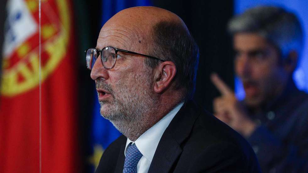 O ministro do Ambiente e da Ação Climática, João Matos Fernandes, durante a conferência de imprensa no final da reunião do Conselho de Ministros, que decorreu no Palácio da Ajuda, em Lisboa, 22 de julho de 2021. ANTÓNIO COTRIM/LUSA