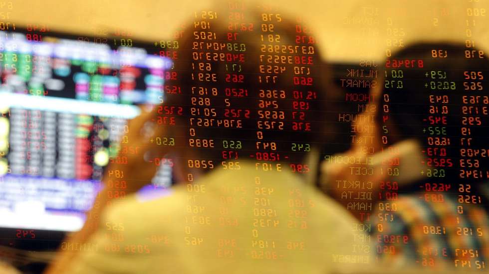 Os juros da obrigação alemã a 10 anos, considerada a mais segura da Europa, caíam para 2,302%, contra 2,329% na terça-feira