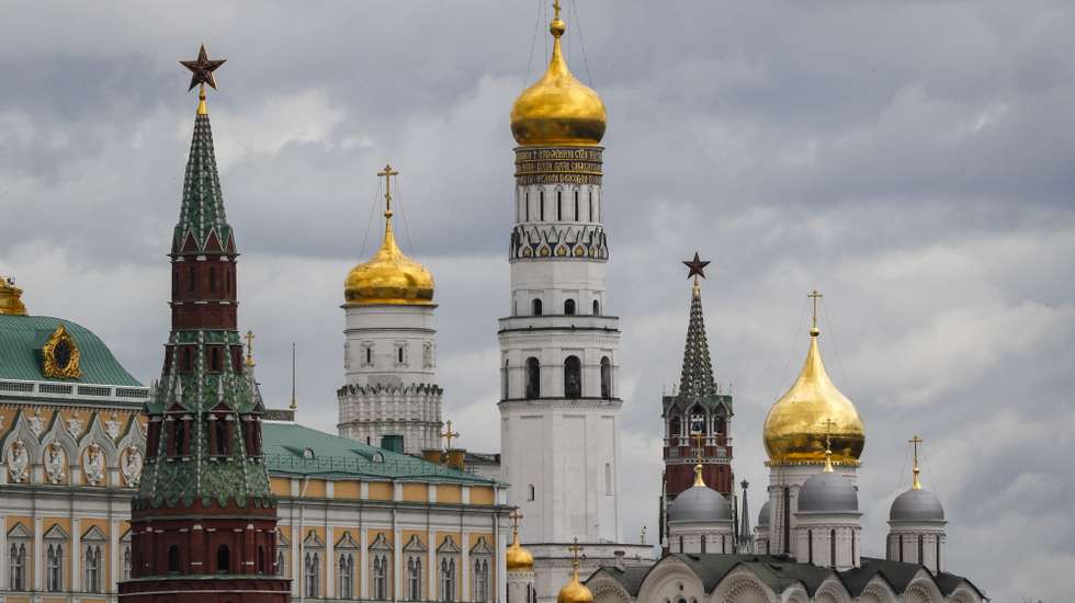 epa09944772 The Kremlin in Moscow, Russia, 13 May 2022.  EPA/YURI KOCHETKOV