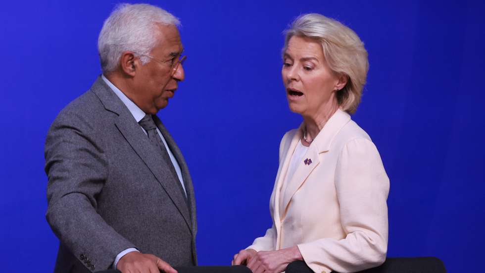 epa12730248 European Council President Antonio Costa (L) and European Commission President Ursula von der Leyen (R) talk at the start of the Informal EU leaders' retreat at Alden Biesen Castle in Bilzen, Belgium, 12 February 2026. The strategic session focuses on deepening the Single Market, boosting investment, and enhancing Europe's competitiveness in a shifting geoeconomic landscape.  EPA/OLIVIER HOSLET