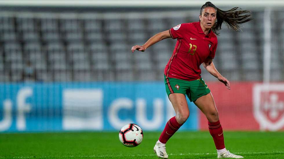 Fátima Pinto fechou as contas do triunfo nacional em período de descontos depois de Ana Capeta ter inaugurado o marcador na primeira parte
