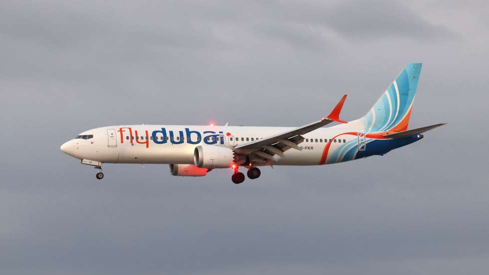 epa13272992 A Flydubai flight carrying passengers from Tabuk, Saudi Arabia, lands at Ben Gurion International Airport near Tel Aviv, Israel, 30 September 2026. Flydubai confirmed that flight FZ 1073 from Dubai to Tel Aviv experienced an in-flight incident and diverted safely to Tabuk Airport in Saudi Arabia following an altercation in the flight deck, before passengers were safely transported to their destination.  EPA/ABIR SULTAN