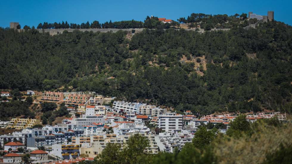 Vista da Vila de Sesimbra, 24 de agosto de 2017. MÁRIO CRUZ/LUSA