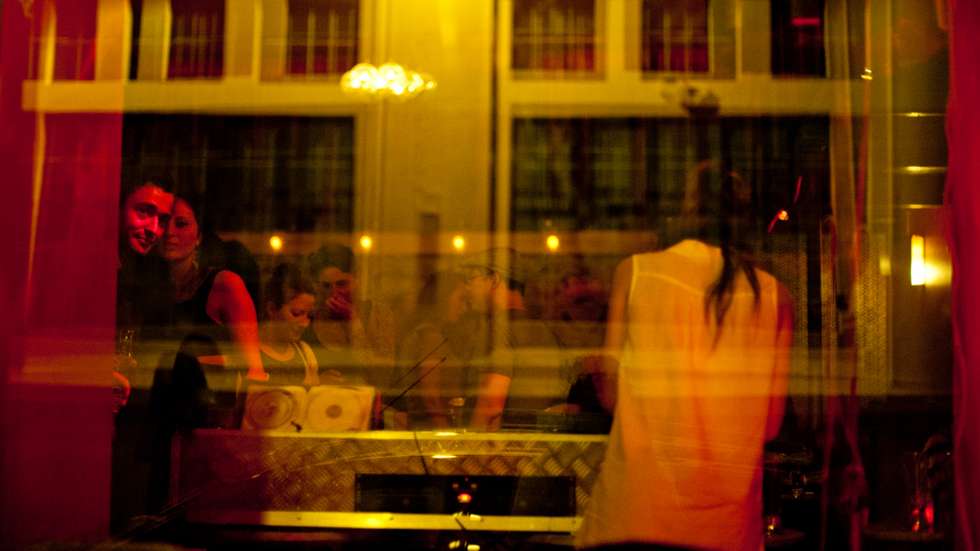 O Lounge Lisboa funciona há 25 anos na Rua da Moeda, no Cais do Sodré, em Lisboa