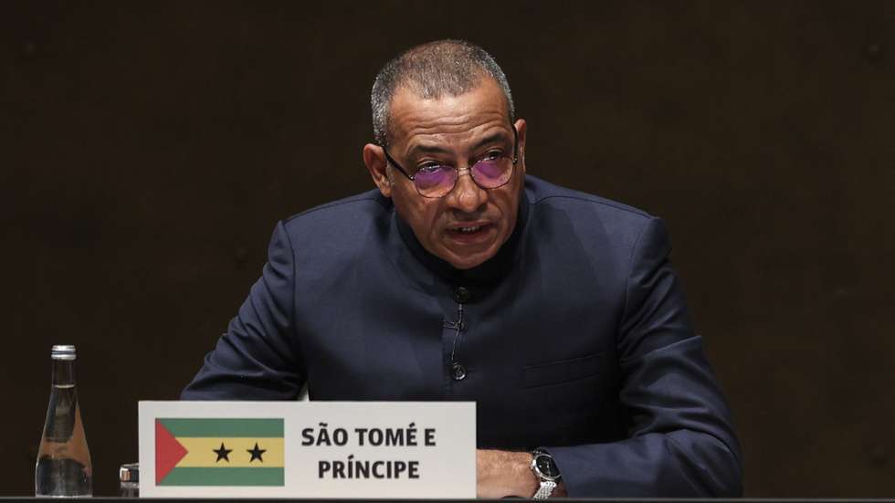 O Presidente da República de São Tomé e Príncipe, Carlos Vila Nova intervém na sessão comemorativa do 50º aniversário do 25 de abril de 1974, com os Chefes de Estado irmãos, cuja independência esteve ligada do 25 de abril em Lisboa, 25 de abril de 2024. MIGUEL A. LOPES/LUSA