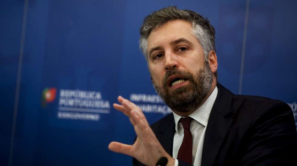 epa08877543 The Minister of Infrastructure and Housing Pedro Nuno Santos Attends to a press conference to explain the details of TAP's Restructuring Plan, in Lisbon, Portugal, 11 December 2020. The government presented on  11 December the restructuring plan of TAP which sent to Brussels on 10 December and which contemplates a maximum of 2,000 redundancies and salary cuts of 25% for salaries above 900 euros.  EPA/NUNO FOX