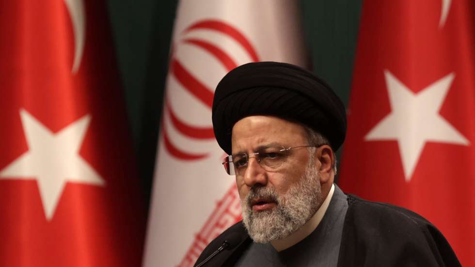 epa11101573 Iranian President Ebrahim Raisi attends a press conference with Turkish president after their meeting at the presidential palace in Ankara, Turkey, 24 January 2024.  EPA/NECATI SAVAS