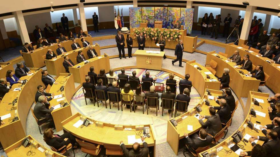 Segundo a proposta do OE para 2026 entregue no parlamento, os Açores vão receber 341,1 milhões de euros ao abrigo da Lei das Finanças das Regiões Autónomas,