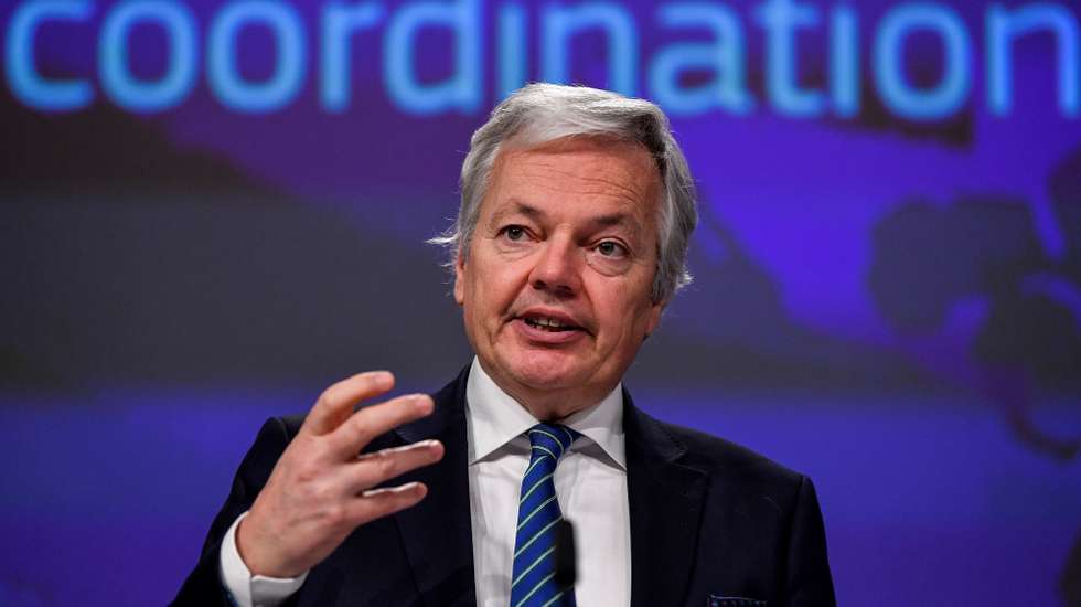 epa08964002 EU commissioner for Justice Didier Reynders speaks during a press conference on 'Travel within and from outside the EU: Better coordination and additional safeguards' at the EU headquarters in Brussels, Belgium, 25 January 2021.  EPA/JOHN THYS / POOL