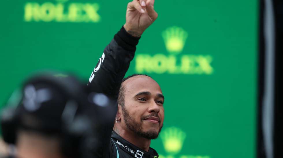 epa09514924 British Formula One driver Lewis Hamilton of Mercedes-AMG Petronas reacts after the qualifying session of the Formula One Grand Prix of Turkey at the Intercity Istanbul Park circuit in Istanbul, Turkey, 09 October 2021.  EPA/TOLGA BOZOGLU