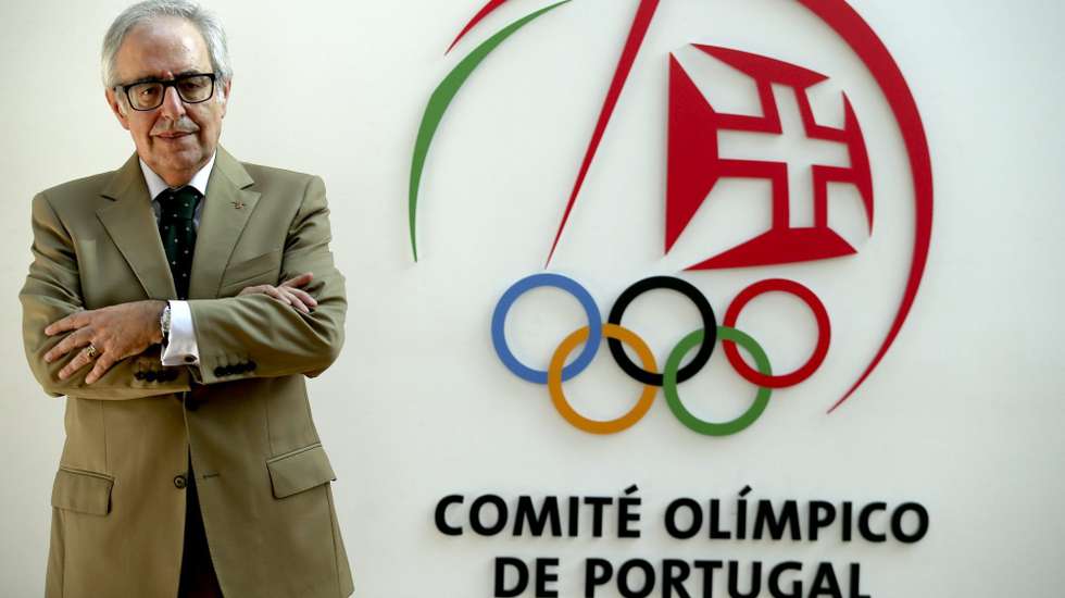 José Manuel Constantino recorda que "há países que vão vacinar os seus atletas poucas semanas antes dos Jogos Olímpicos"