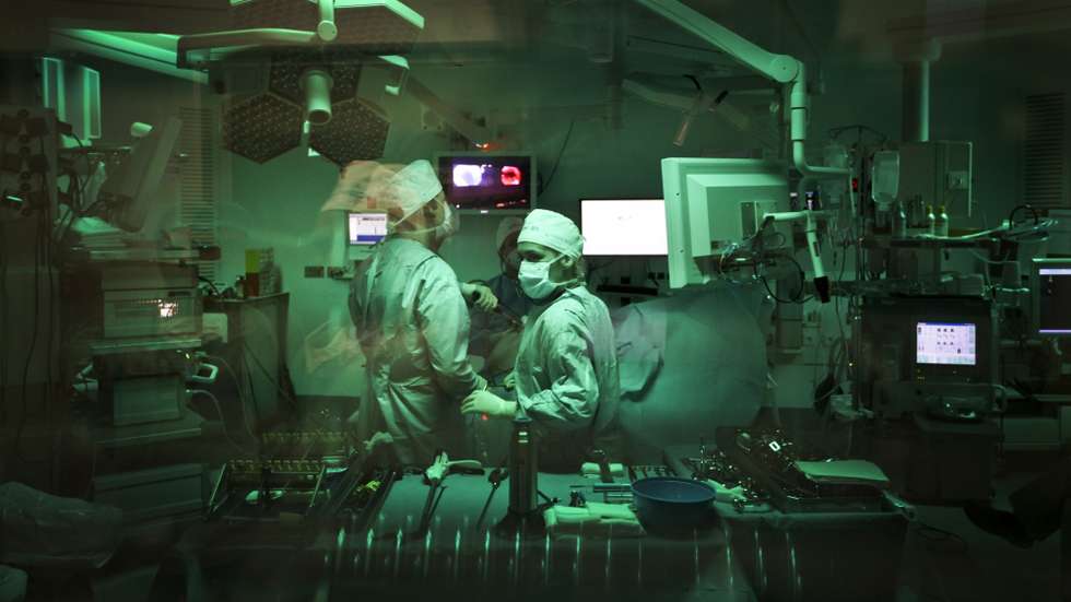 Cirurgia a cancro do cólon e reto