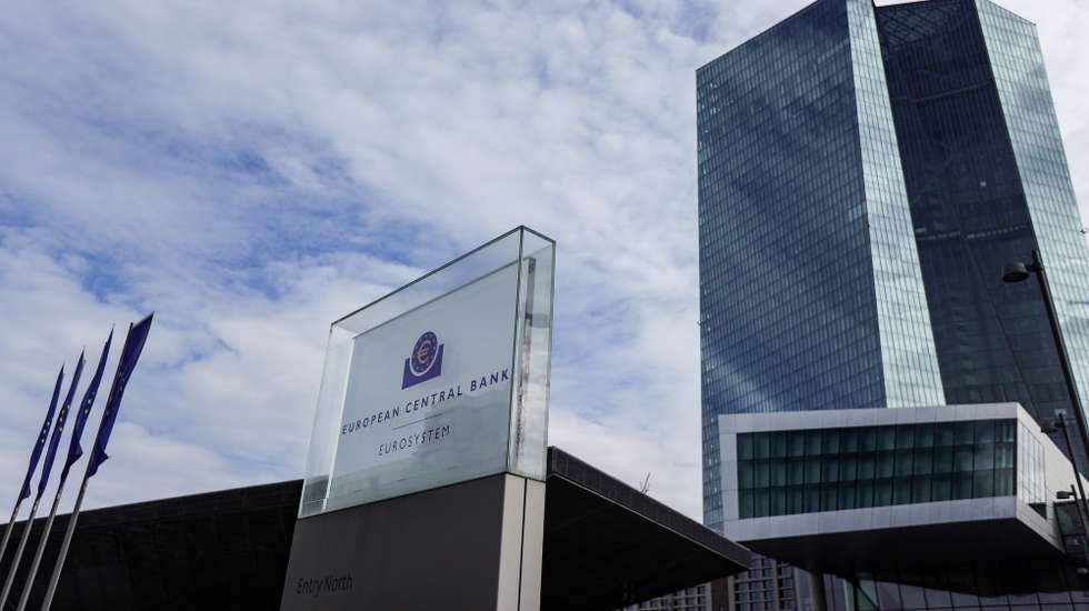 epa10526513 A general exterior view of the European Central Bank (ECB) before a press conference following the meeting of the ECB Governing Council in Frankfurt am Main, Germany, 16 March 2023. European Central Bank raised key interest rates by 0.5 percent over fears of inflation amid turmoil in the banking sector after the American bank SVB (Silicon Valley Bank) collapsed and the difficulties of Credit Suisse bank.  EPA/FRIEDEMANN VOGEL