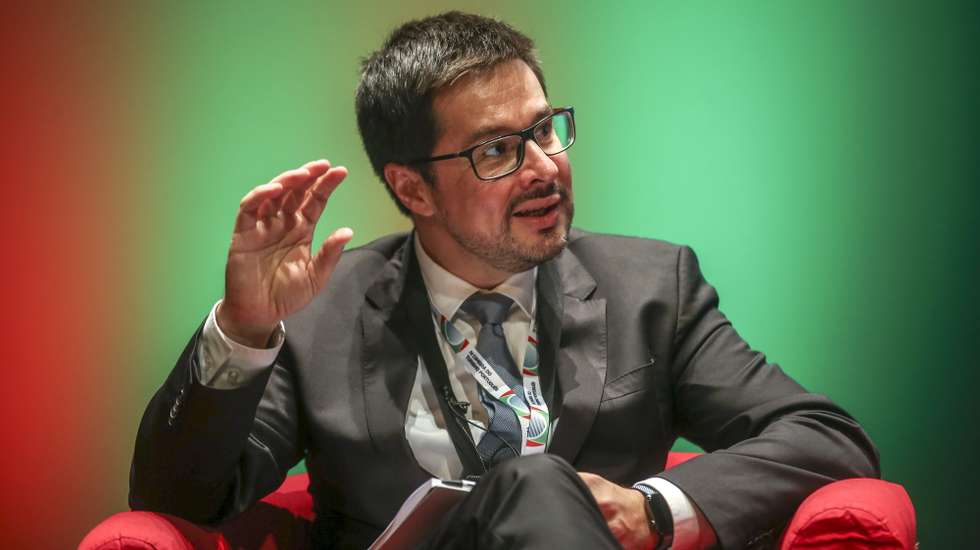 O CEO da ANA, Aeroportos de Portugal, Thierry Ligonnière, participa no debate “A urgência de um Novo Aeroporto para Lisboa”, durante a Cimeira do Turismo Português, no Teatro São Luiz, em Lisboa, 27 de setembro de 2018. JOSÉ SENA GOULÃO/LUSA