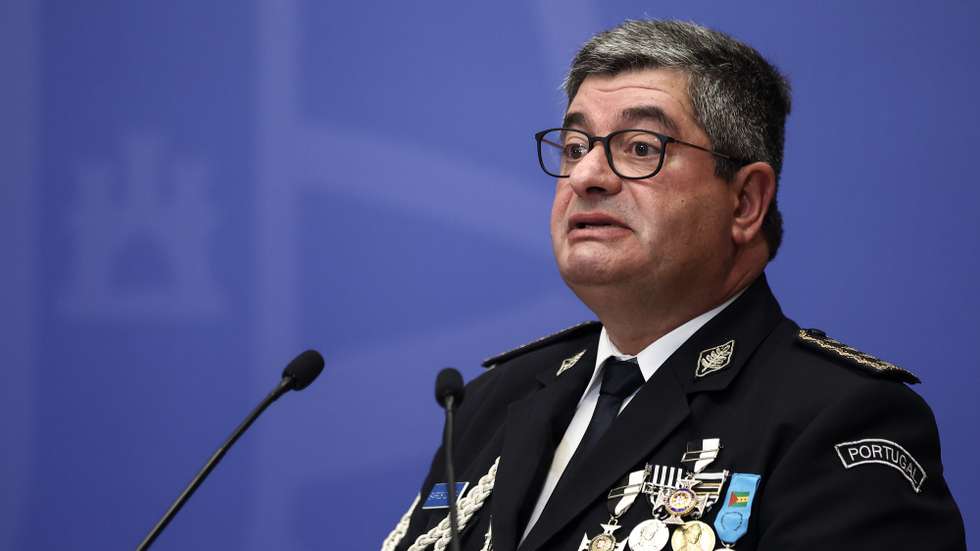 O novo diretor nacional da Polícia de Segurança Pública (PSP), superintendente-chefe José Barros Correia, discursa durante a cerimónia da sua tomada de posse realizada no Ministério das Finanças, Lisboa, 4 de setembro de 2023. RODRIGO ANTUNES/LUSA